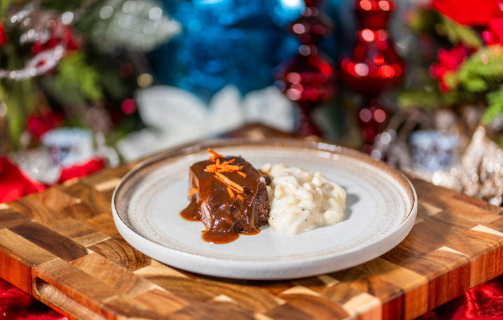 Christmas Town at Busch Gardens Tampa Bay food offerings