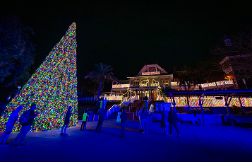 Busch Gardens Christmas Town image.