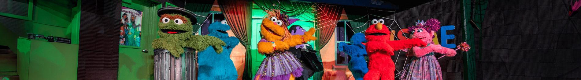 Count von Count serves as the master of scare-emonies as he leads Elmo, Cookie Monster, Abby Cadabby, and their friends through some of his favorite tunes.