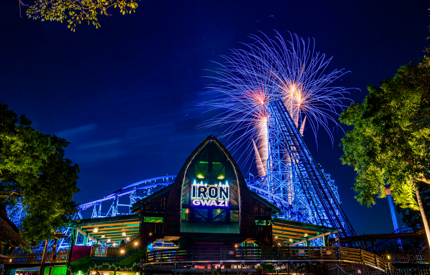 https://buschgardens.com/tampa/-/media/migrated-media/busch-gardens-tampa/images/events/summer-celebration/2022/714x458/714x458_bgt_events_summercelebration_fireworks.jpg?h=916&w=1428&la=en&hash=06650E00A2E2A019B4907653974C4D67