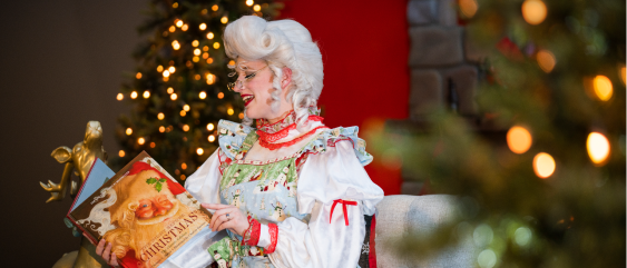 Storytime with Mrs Claus Mobile