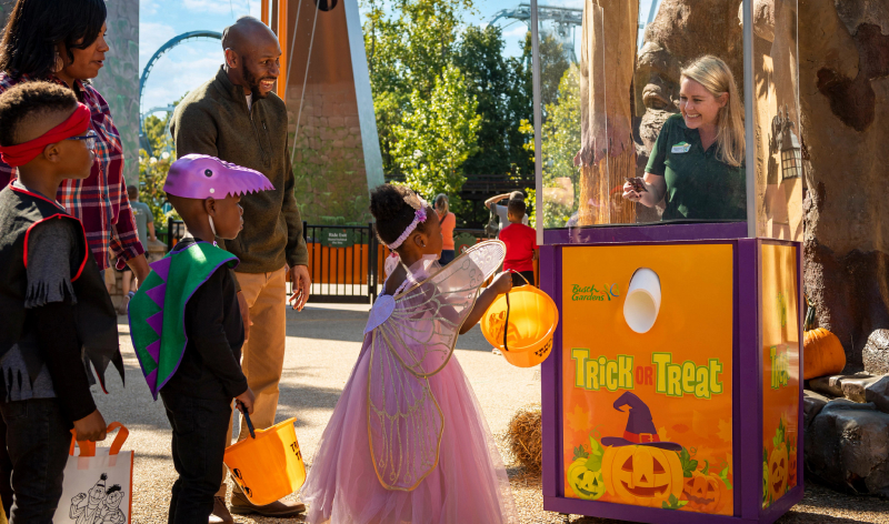 Kids trick or treating at Busch Gardens Williamsburg
