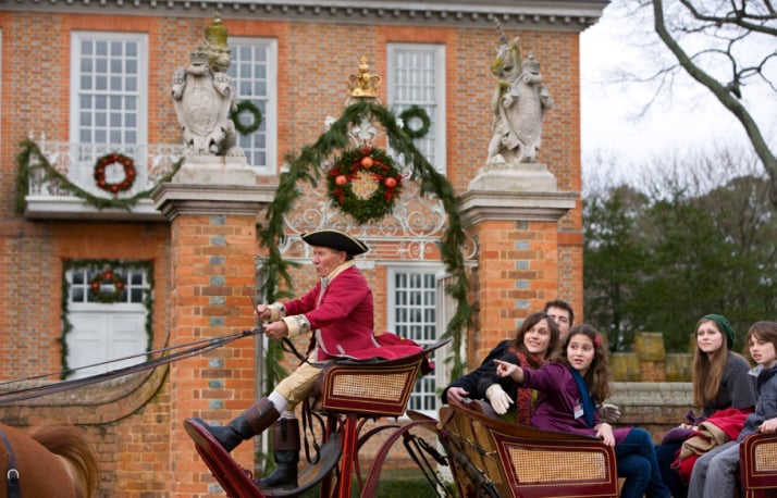 Horse drawn carriage during Christmas time