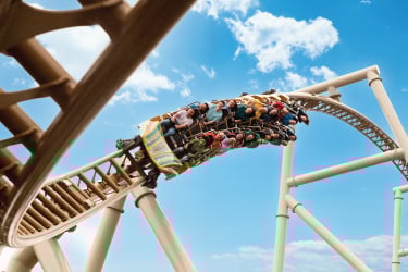 Guests on Pantheon at Busch Gardens Williamsburg