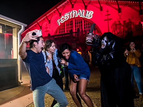 Howl-O-Scream Elite VIP Tour