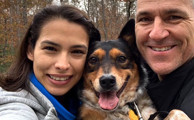 Elvis Stojko, his wife Gladys and their family dog