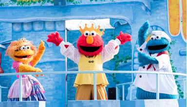 Sunny Days Celebration at Busch Gardens Williamsburg Sesame Street® Kids Weekends. 